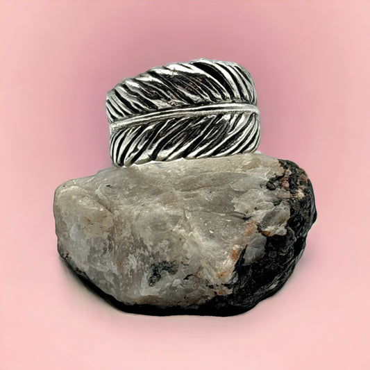 Boho Feather Ring