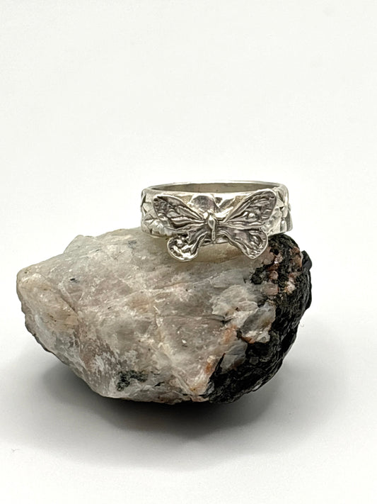 Tiny Butterfly Ring