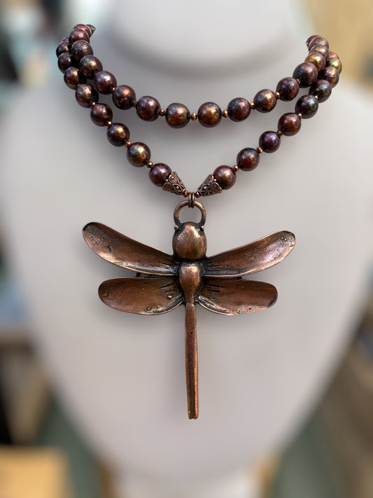 Large Dragonfly with Pearls 